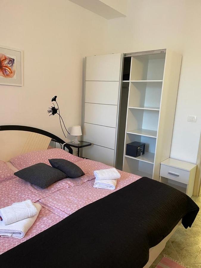 Apartments Sterna Grožnjan Exteriör bild
