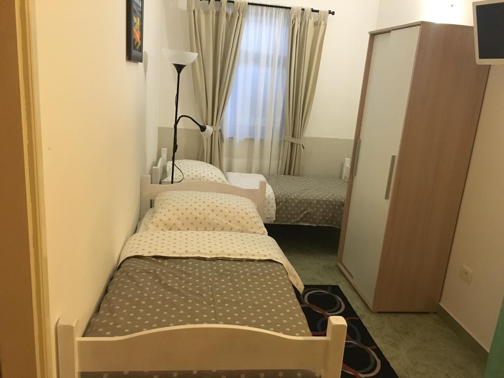 Apartments Sterna Grožnjan Exteriör bild